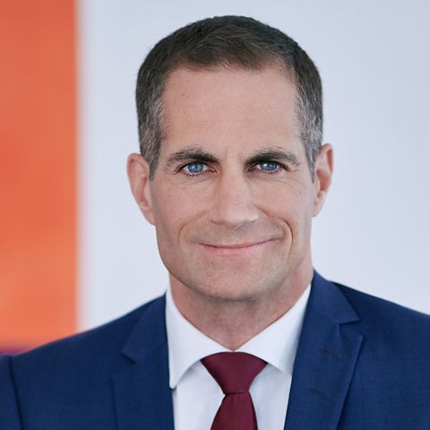 Dr. Wolfram Desch (© Thomas Straub / München) Dr. Wolfram Desch (© Thomas Straub / München)