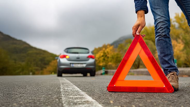 Verbände geben Handlungsempfehlung zum Abschleppen von E-Autos