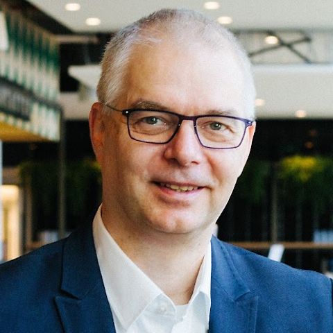 Dr. Wieland Holfelder (© Dr. Wieland Holfelder)