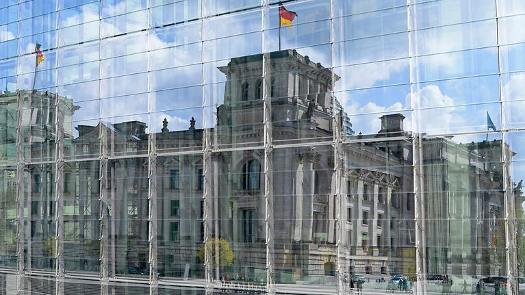 Reform der privaten Altersvorsorge: Staatlicher Fonds in der dritten Säule ist der falsche Ansatz (© Getty Images / luna4)